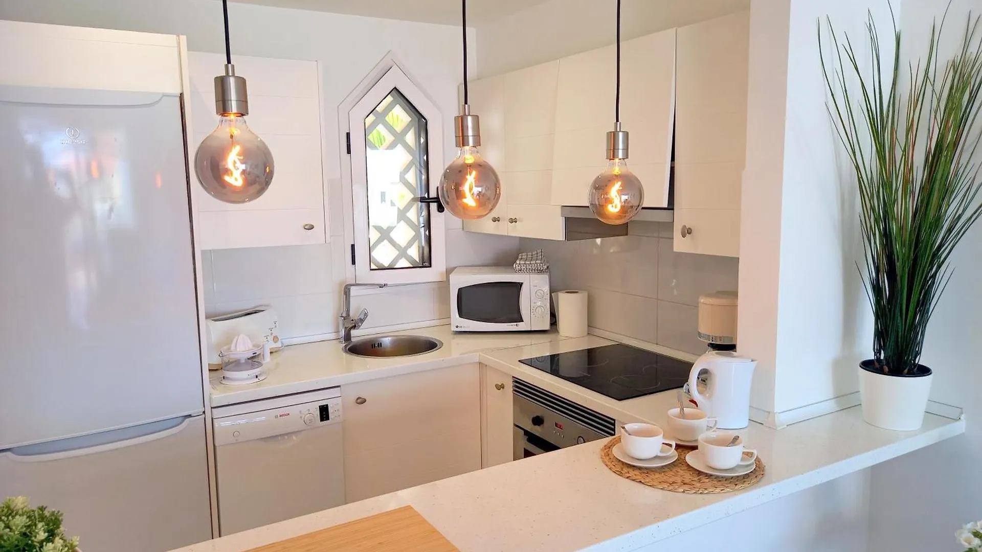 プラヤ・パライソDuplex Con Vistas Al Marアパートメント スペイン